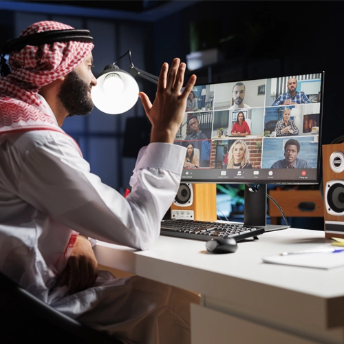 سعودي أفي تك: مورد وموزع معتمد لحلول الاتصالات الموحدة ومؤتمرات الفيديو