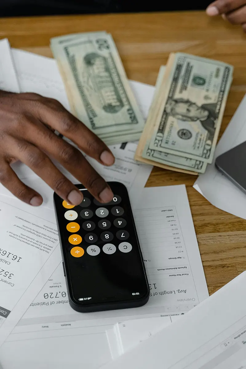 الخدمات المالية